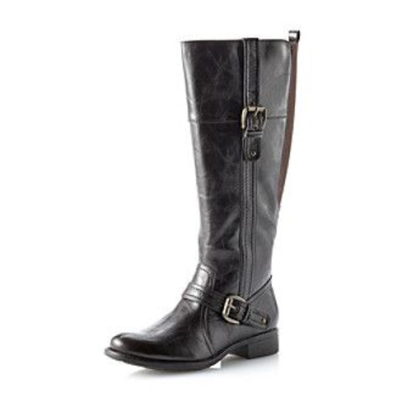 Relativity Shoes - Bon Ton Gray silver boots - great condition